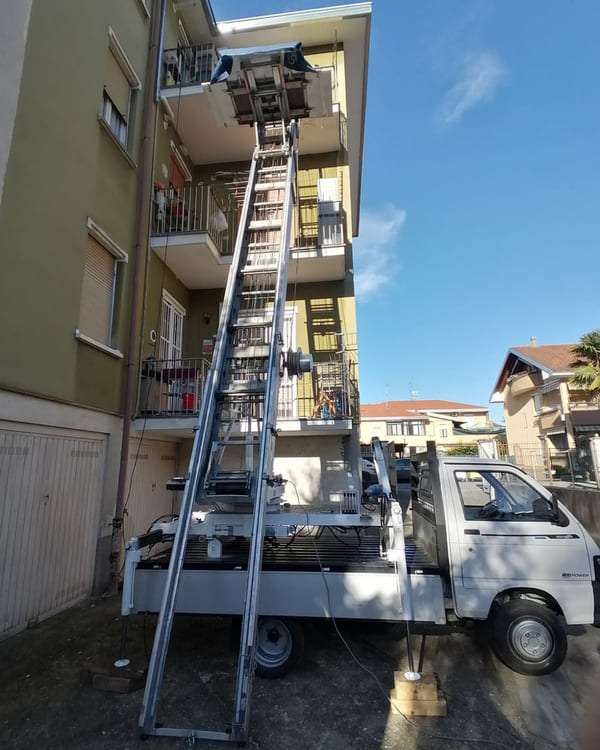traslochi_saronno_montaggio_mobili_FC_Traslochi (2)